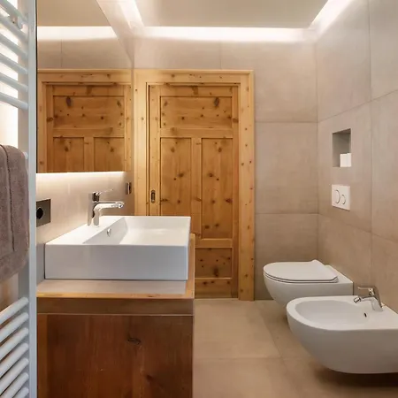 Holiday home Casa Ronden Mortirolo *