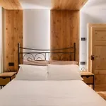 Casa Ronden Mortirolo *